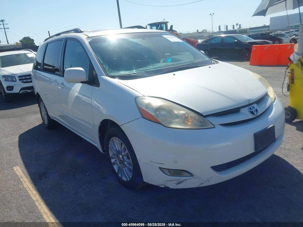 2009 TOYOTA SIENNA XLE