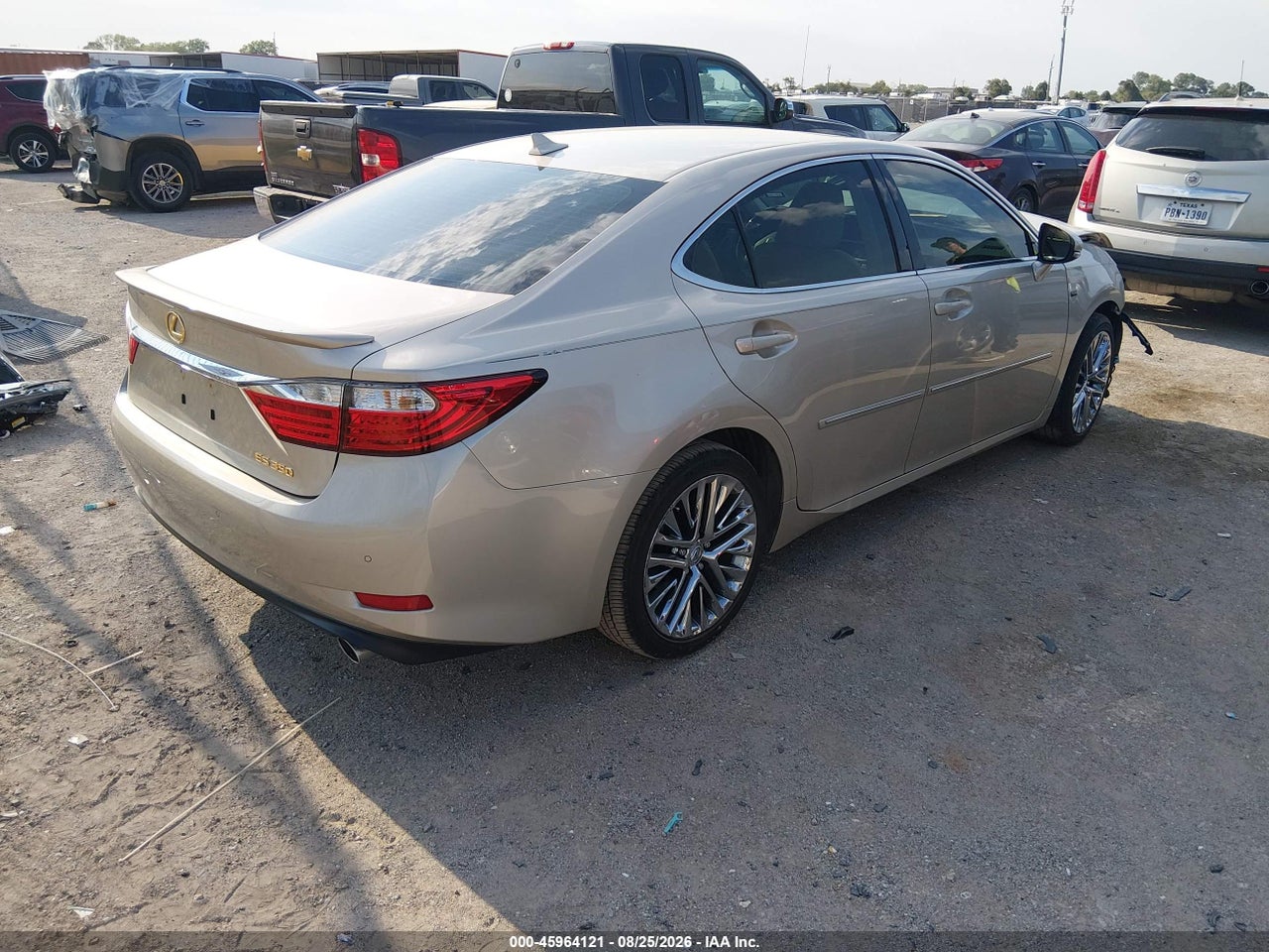 2014 LEXUS ES 350 · 4/10