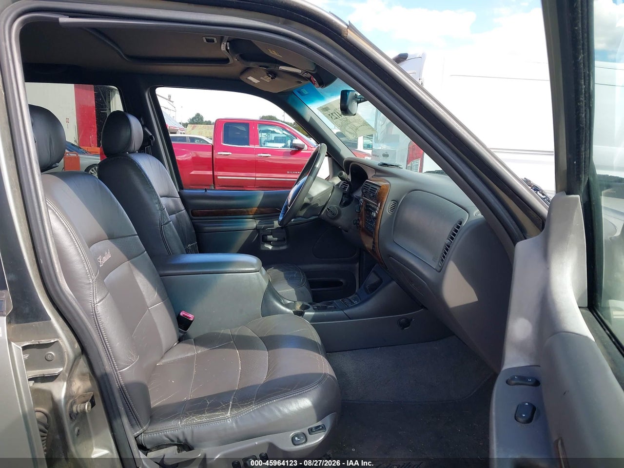 2000 FORD EXPLORER LIMITED · 5/11