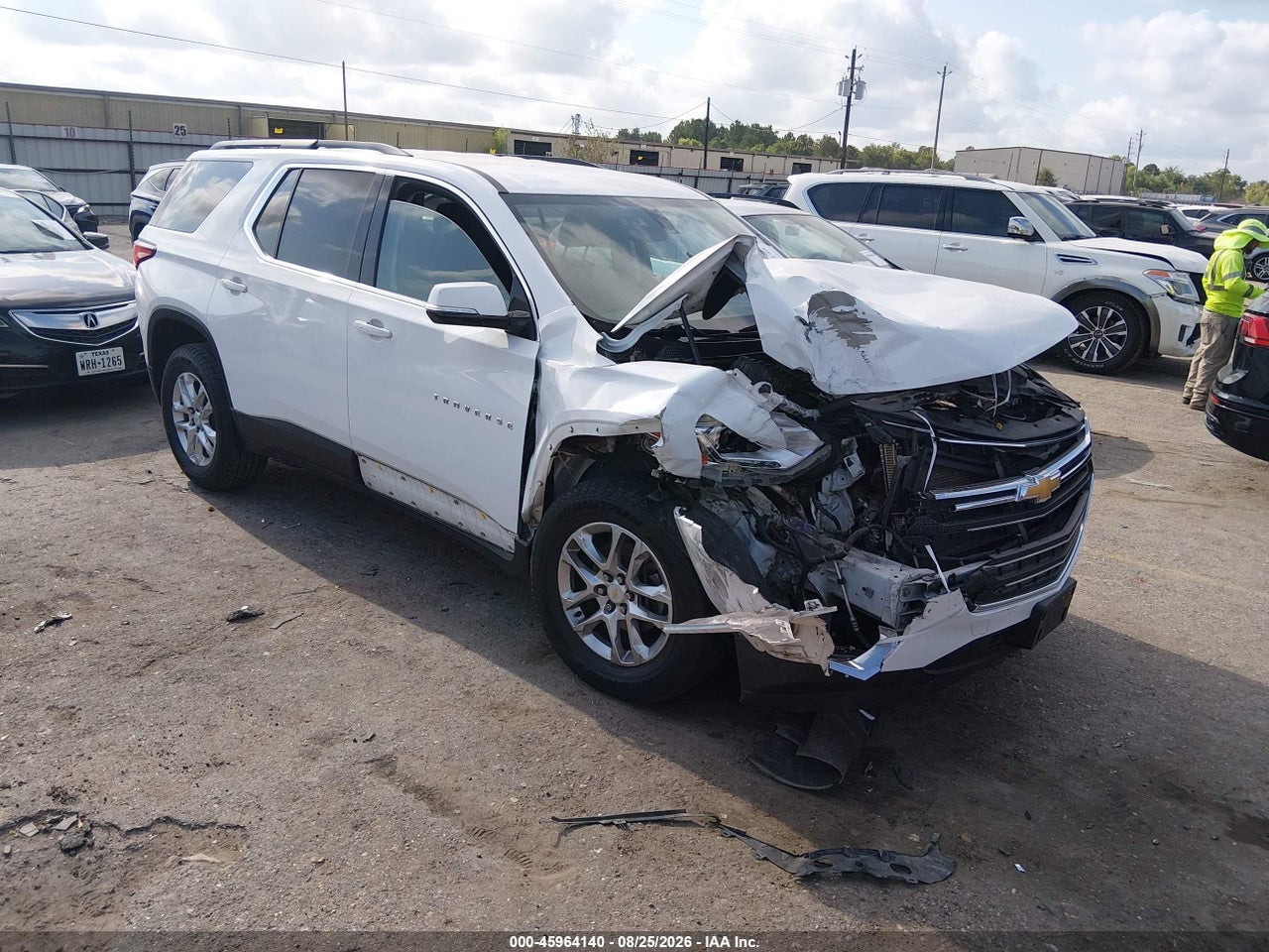 1GNERGKW5KJ****** · 2019 CHEVROLET TRAVERSE 1LT