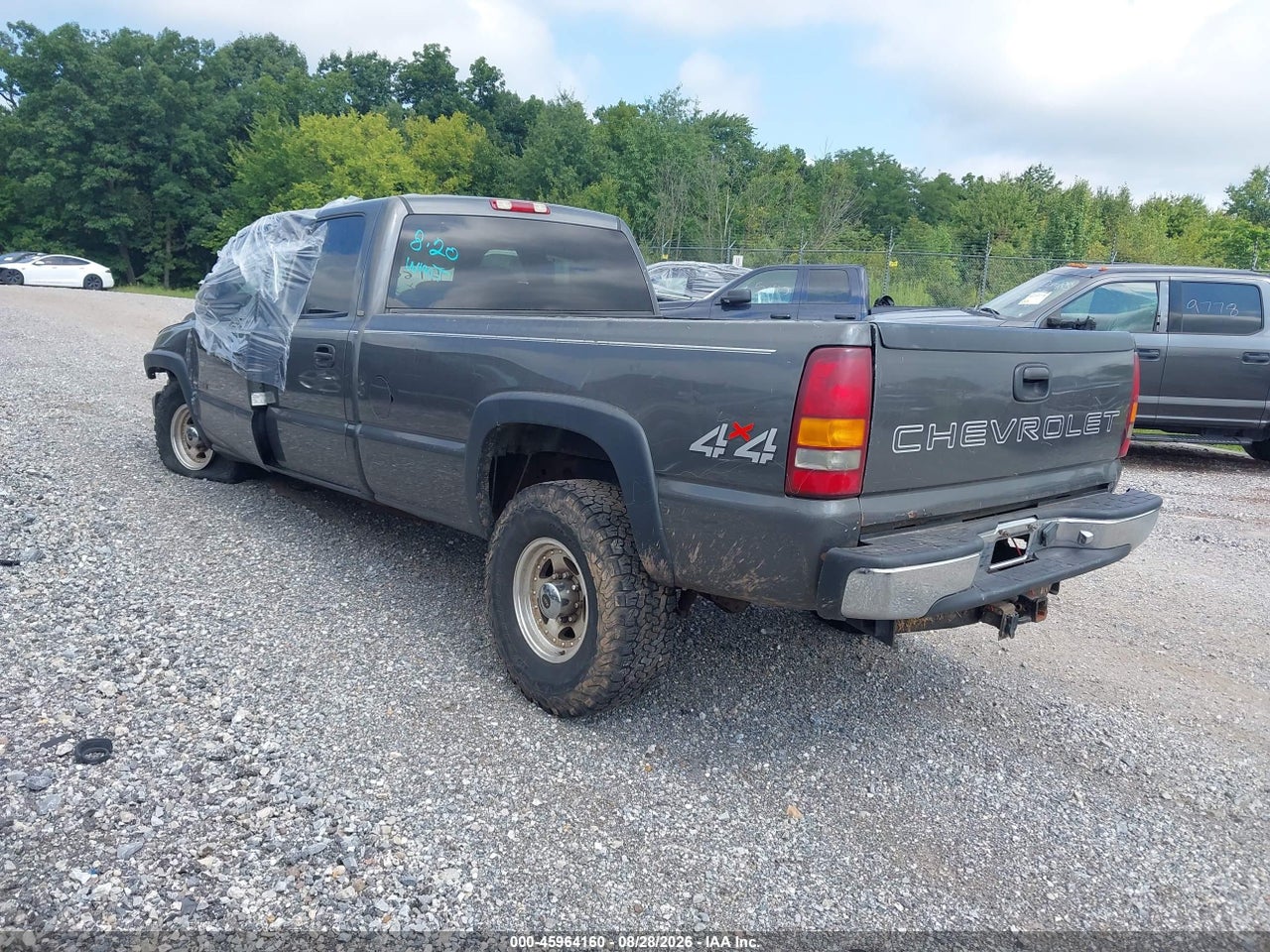 2002 CHEVROLET SILVERADO 2500HD · 3/11