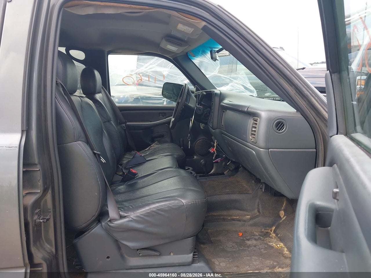 2002 CHEVROLET SILVERADO 2500HD · 5/11