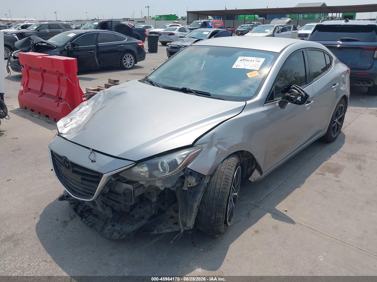 2015 MAZDA MAZDA3 I SPORT · 2/10