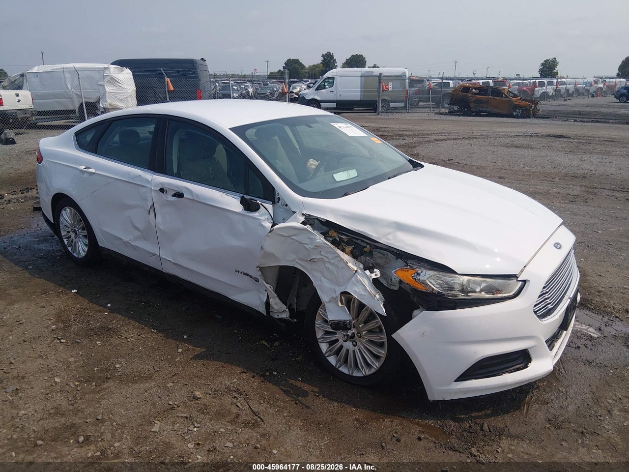 3FA6P0UU8GR****** · 2016 FORD FUSION HYBRID S