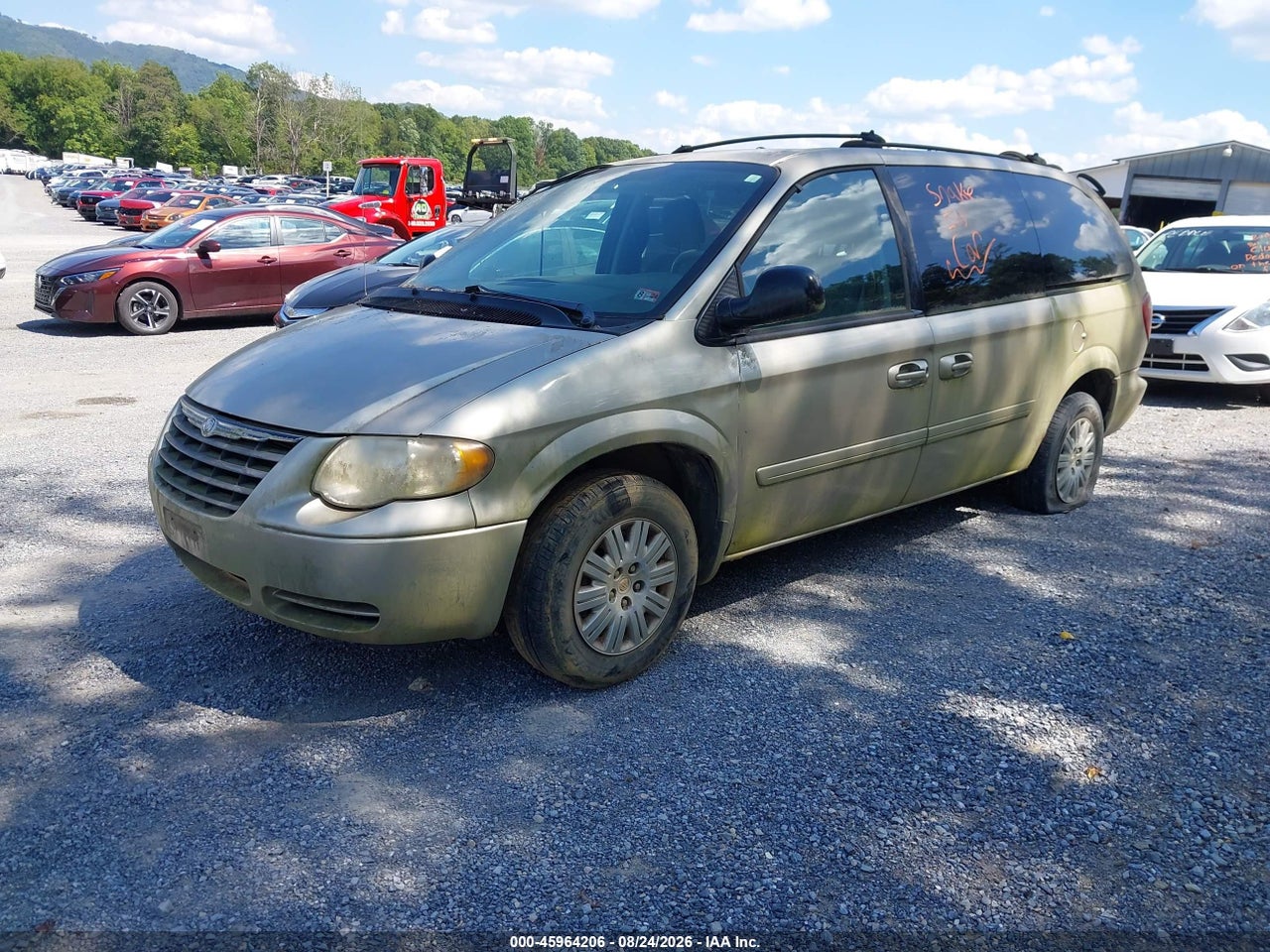 2005 CHRYSLER TOWN &amp; COUNTRY LX · 2/11