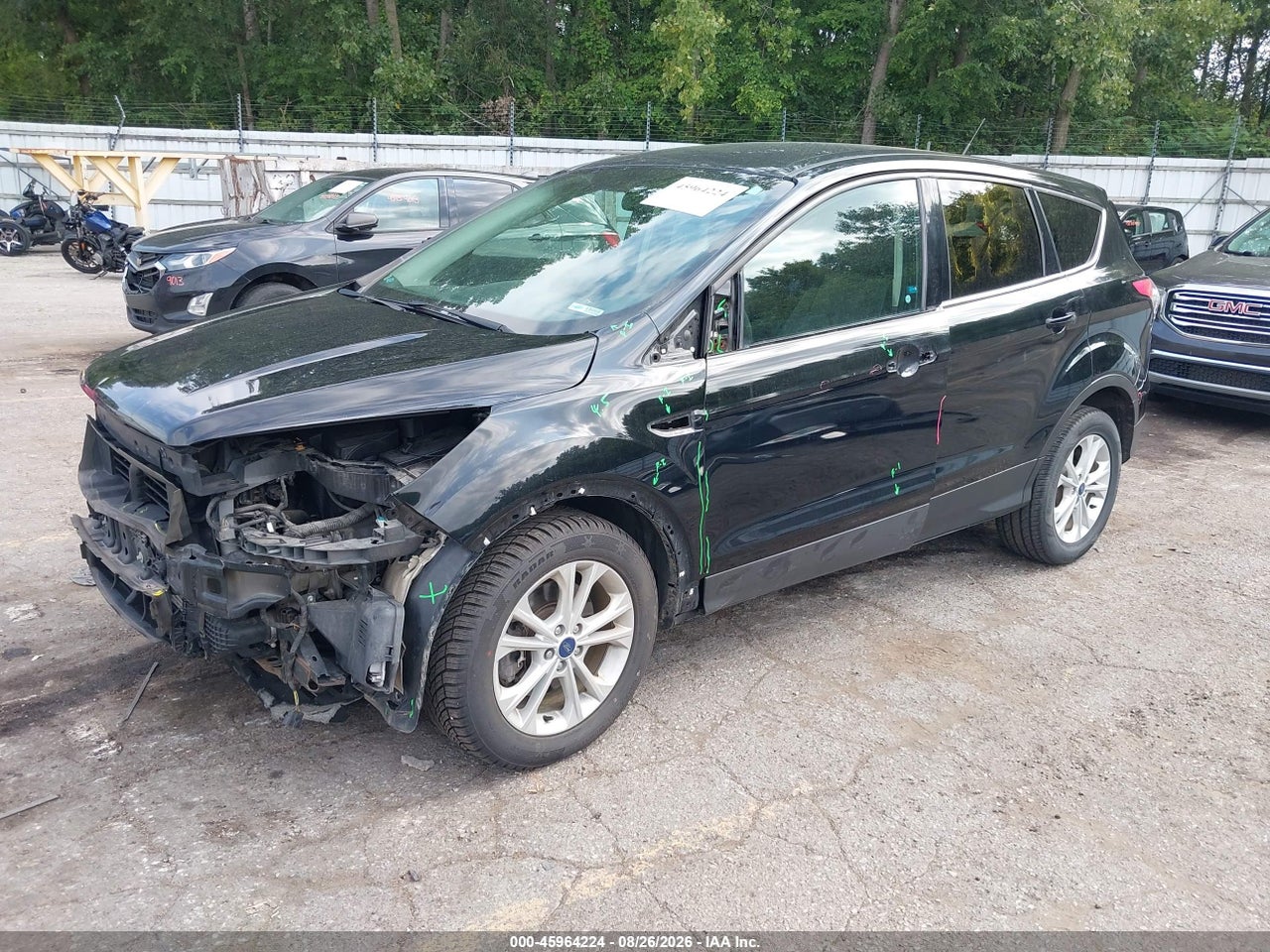 2017 FORD ESCAPE SE · 2/11