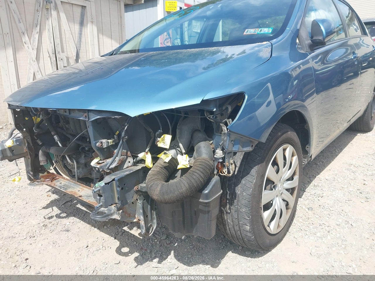 2012 TOYOTA COROLLA LE · 6/11