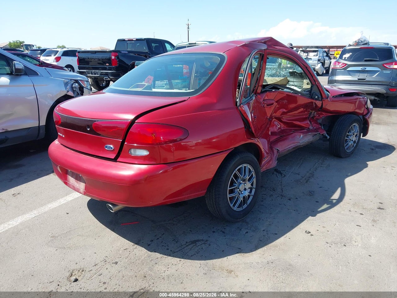 1998 FORD ESCORT SE · 4/10