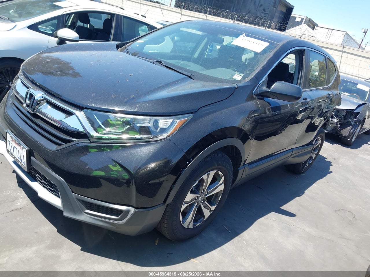 2017 HONDA CR-V LX · 2/11