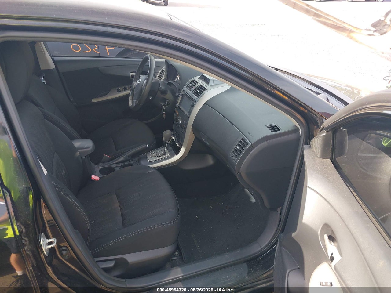 2013 TOYOTA COROLLA S · 5/11