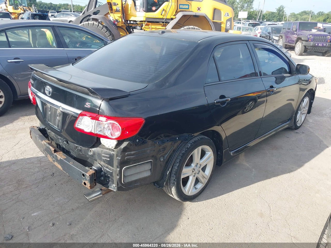2013 TOYOTA COROLLA S · 4/11