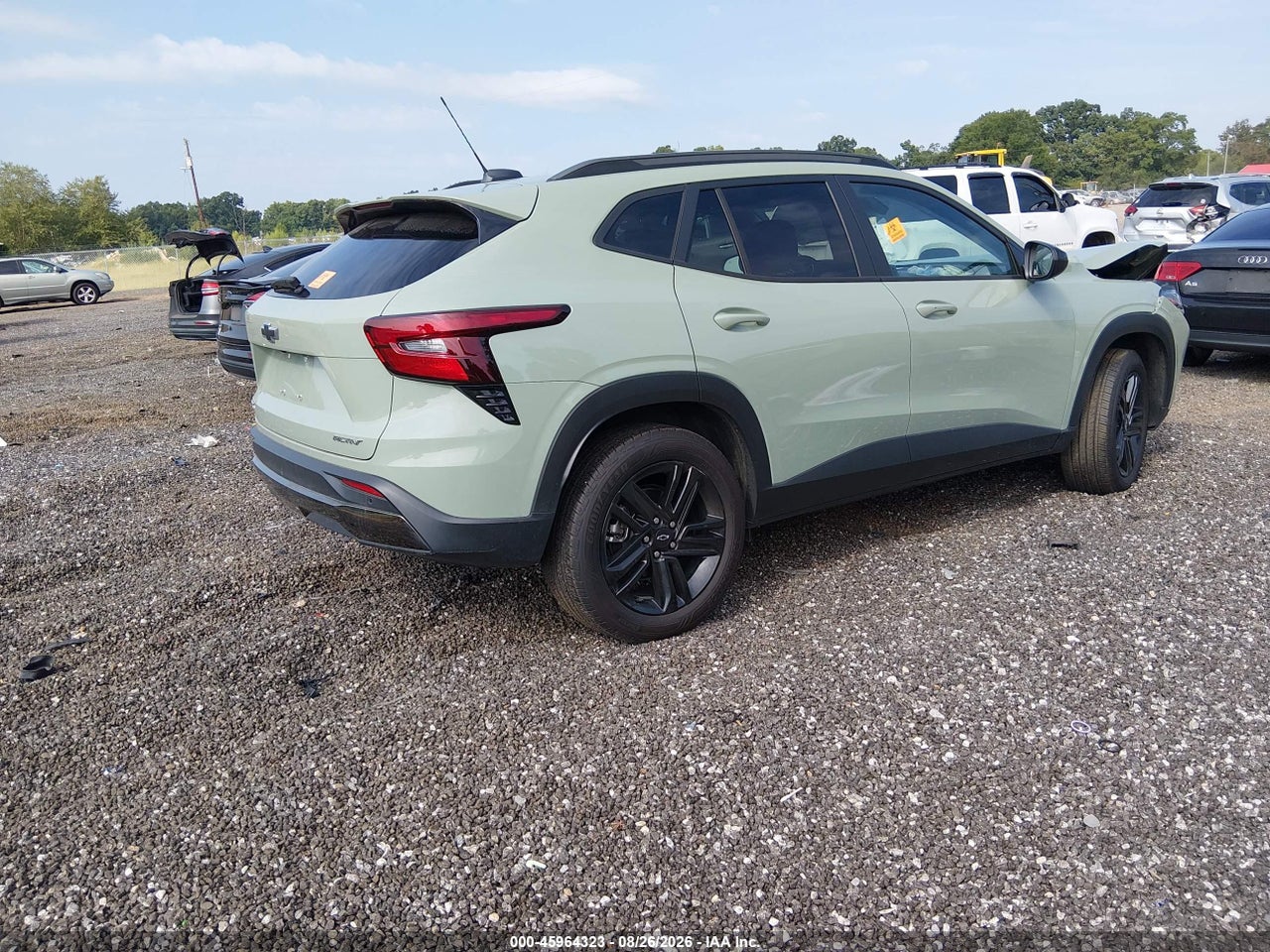 2025 CHEVROLET TRAX FWD ACTIV · 4/11