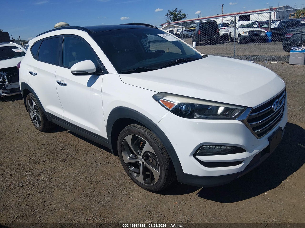 KM8J3CA21GU****** · 2016 HYUNDAI TUCSON LIMITED