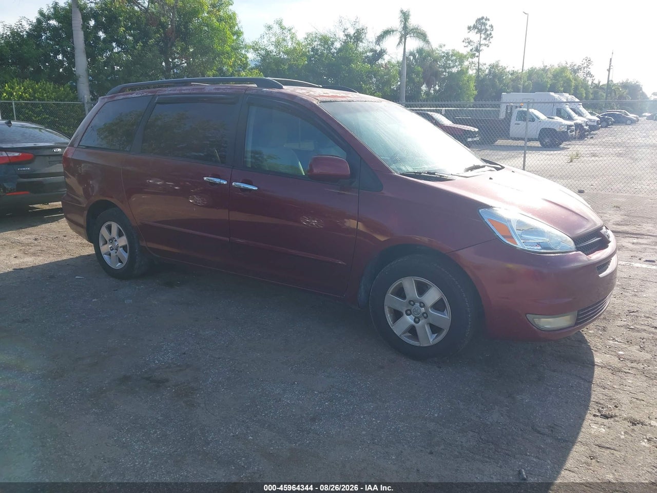 2004 TOYOTA SIENNA XLE/XLE LIMITED