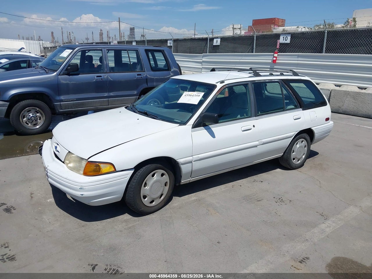 1995 FORD ESCORT LX/SPORT · 2/11