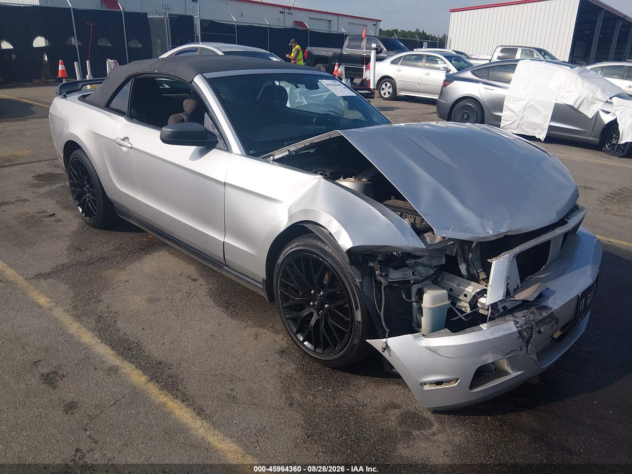 2012 FORD MUSTANG V6
