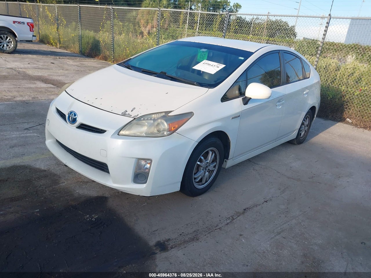 2011 TOYOTA PRIUS FOUR · 2/11