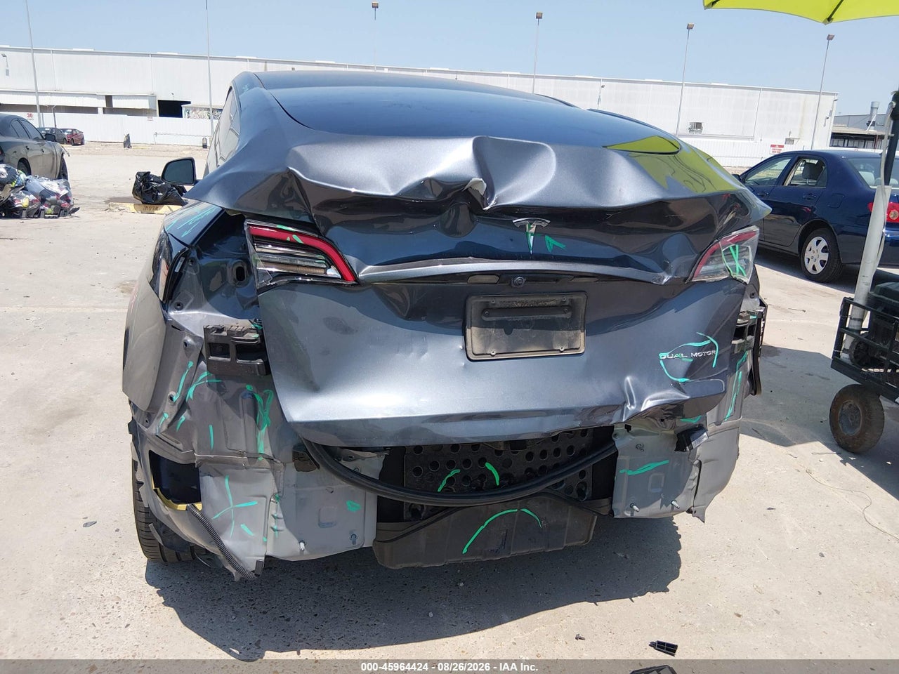 2023 TESLA MODEL Y AWD/LONG RANGE DUAL MOTOR ALL-WHEEL DRIVE · 6/10