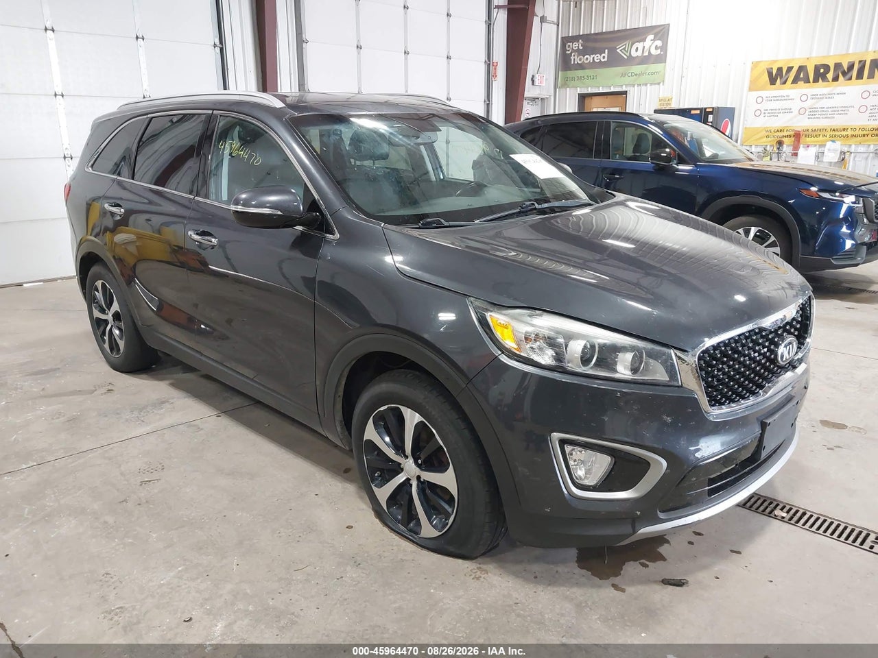 5XYPHDA55JG****** · 2018 KIA SORENTO 3.3L EX