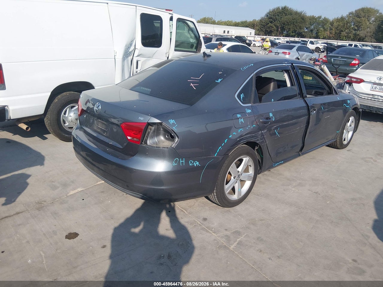 2013 VOLKSWAGEN PASSAT 2.5L SE · 4/11