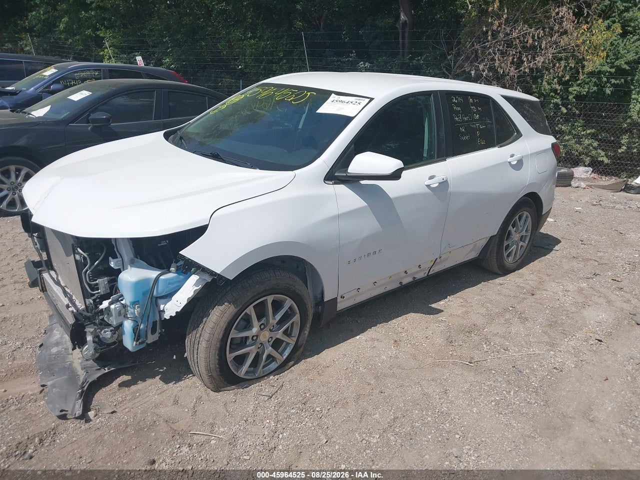 2024 CHEVROLET EQUINOX FWD LT · 2/11
