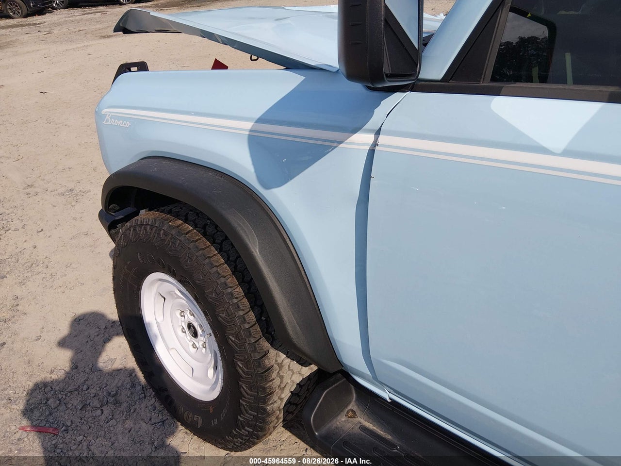 2025 FORD BRONCO HERITAGE EDITION · 6/11