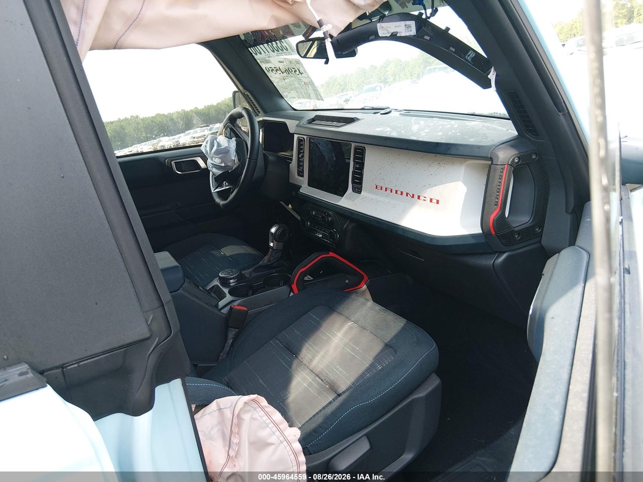 2025 FORD BRONCO HERITAGE EDITION · 5/11