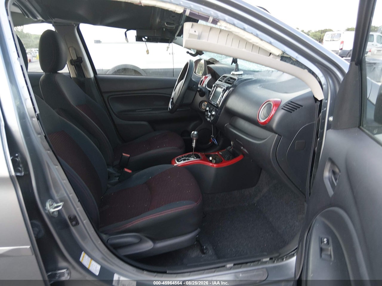 2019 MITSUBISHI MIRAGE LE · 5/11