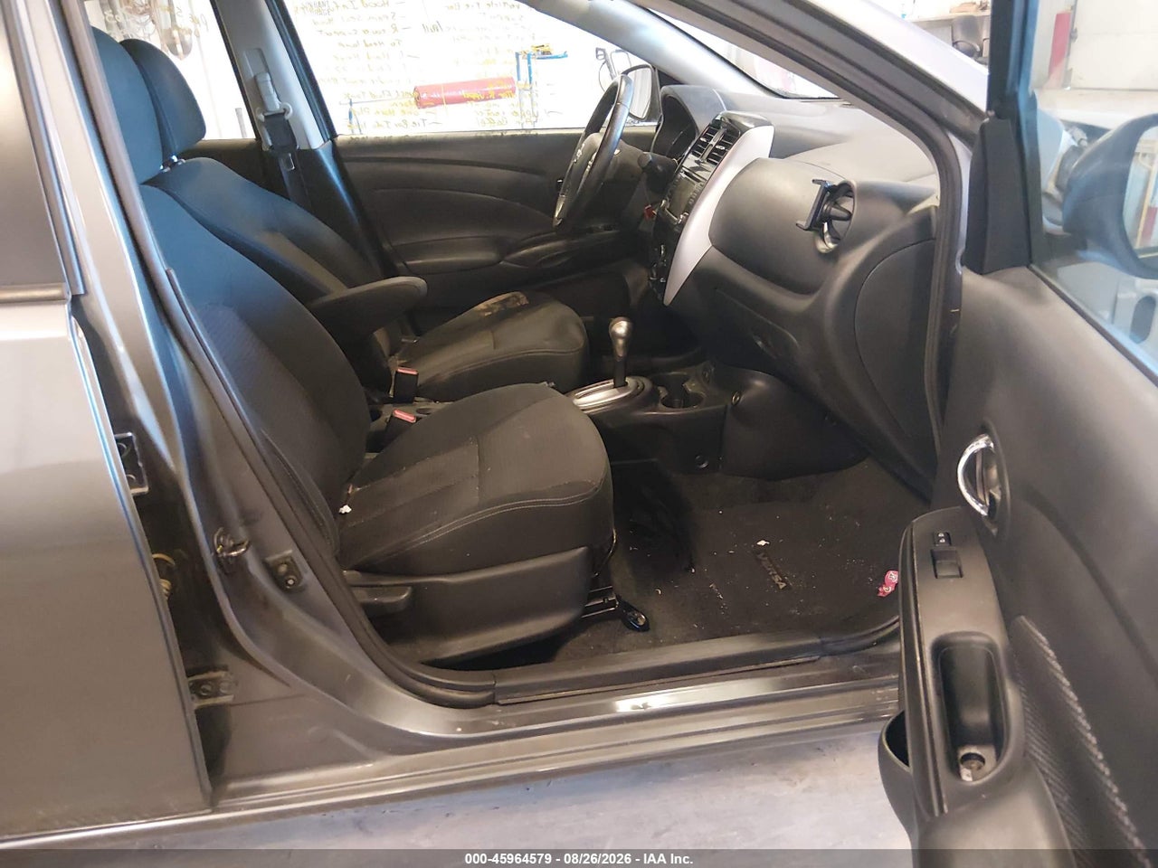2017 NISSAN VERSA 1.6 SV · 5/11