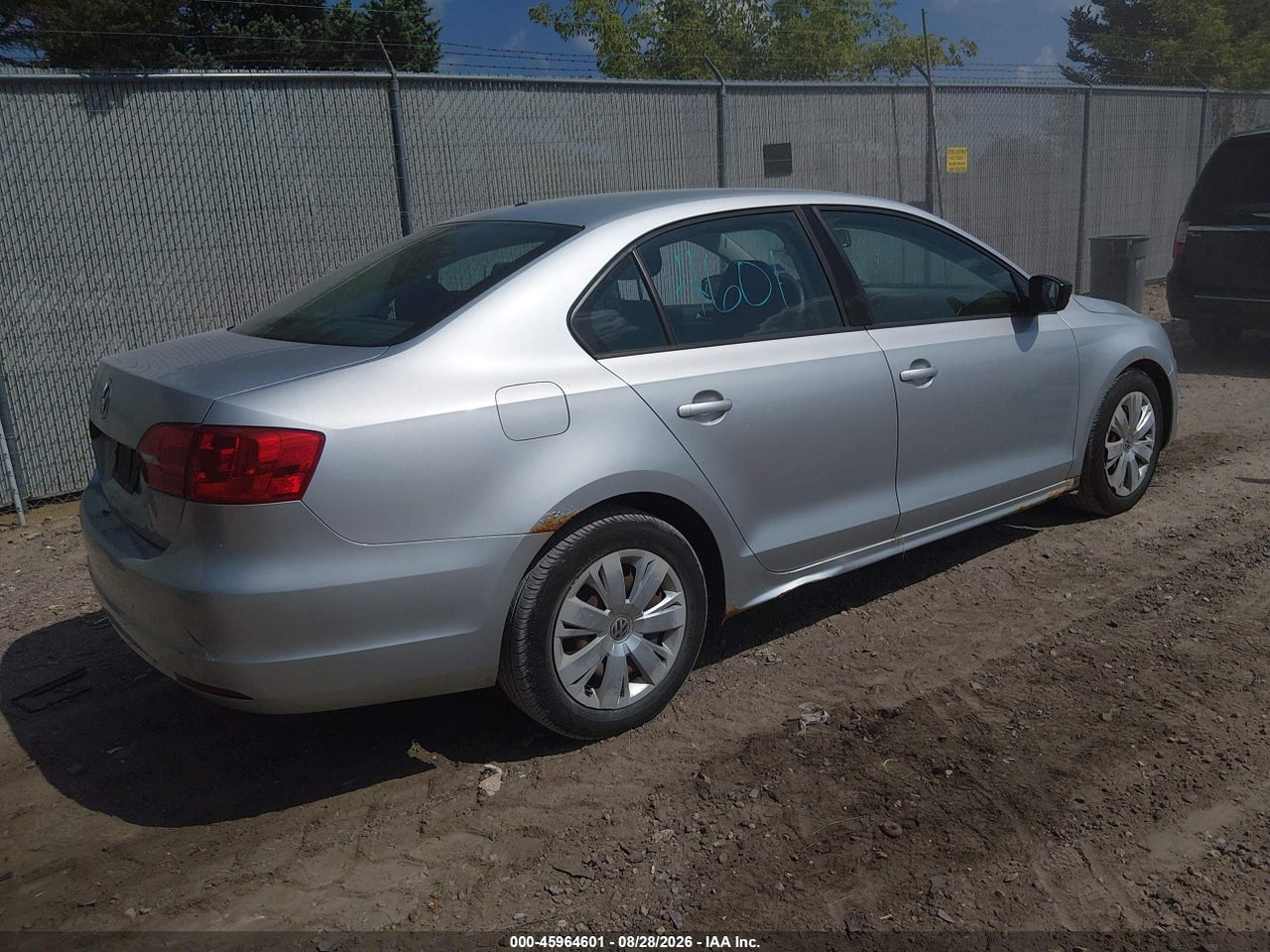 2011 VOLKSWAGEN JETTA 2.0L S · 4/11