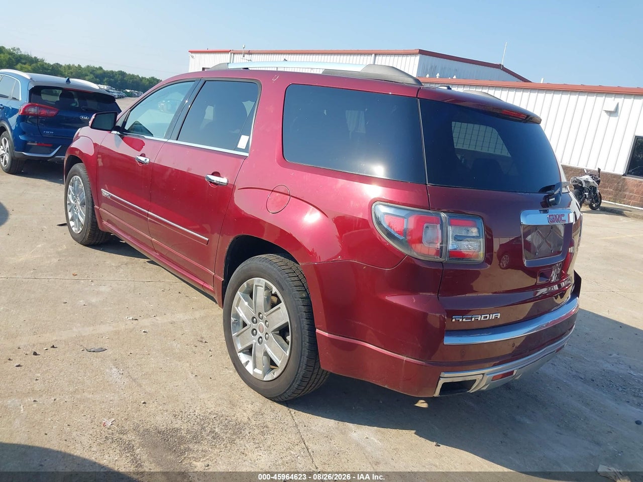 2015 GMC ACADIA DENALI · 3/7