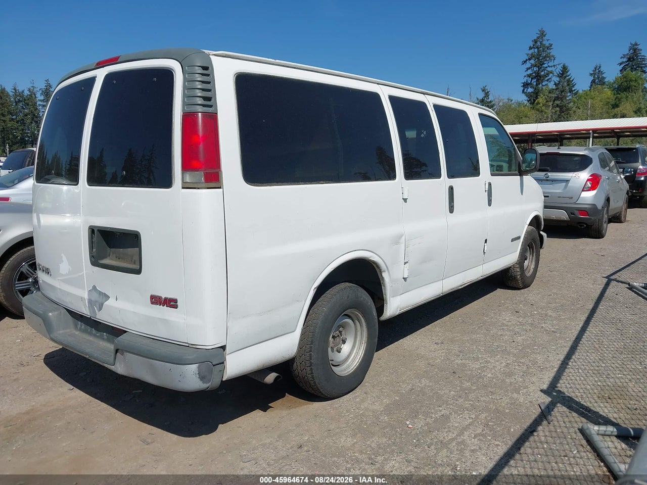 1998 GMC SAVANA STANDARD · 4/11