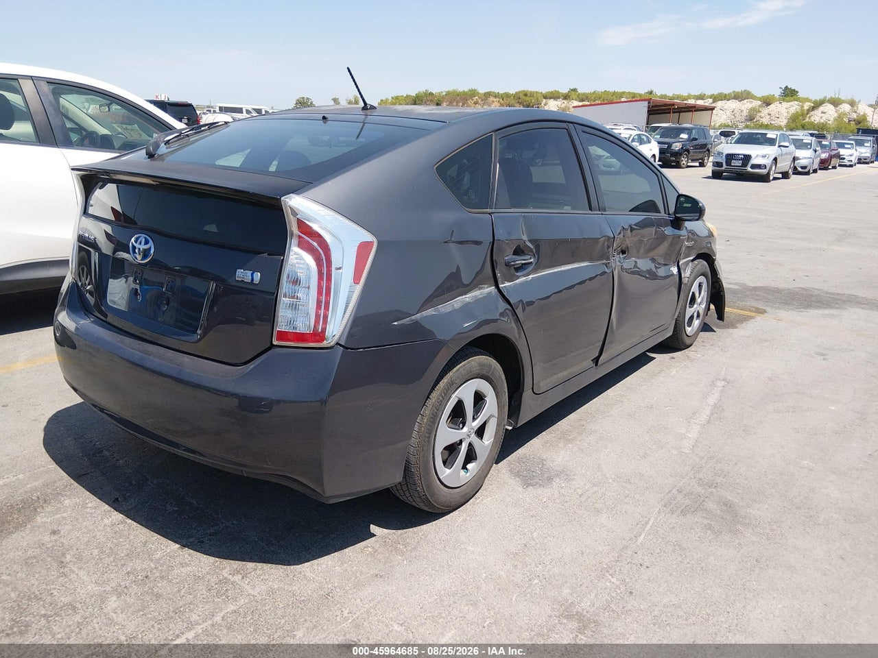 2014 TOYOTA PRIUS TWO · 4/11