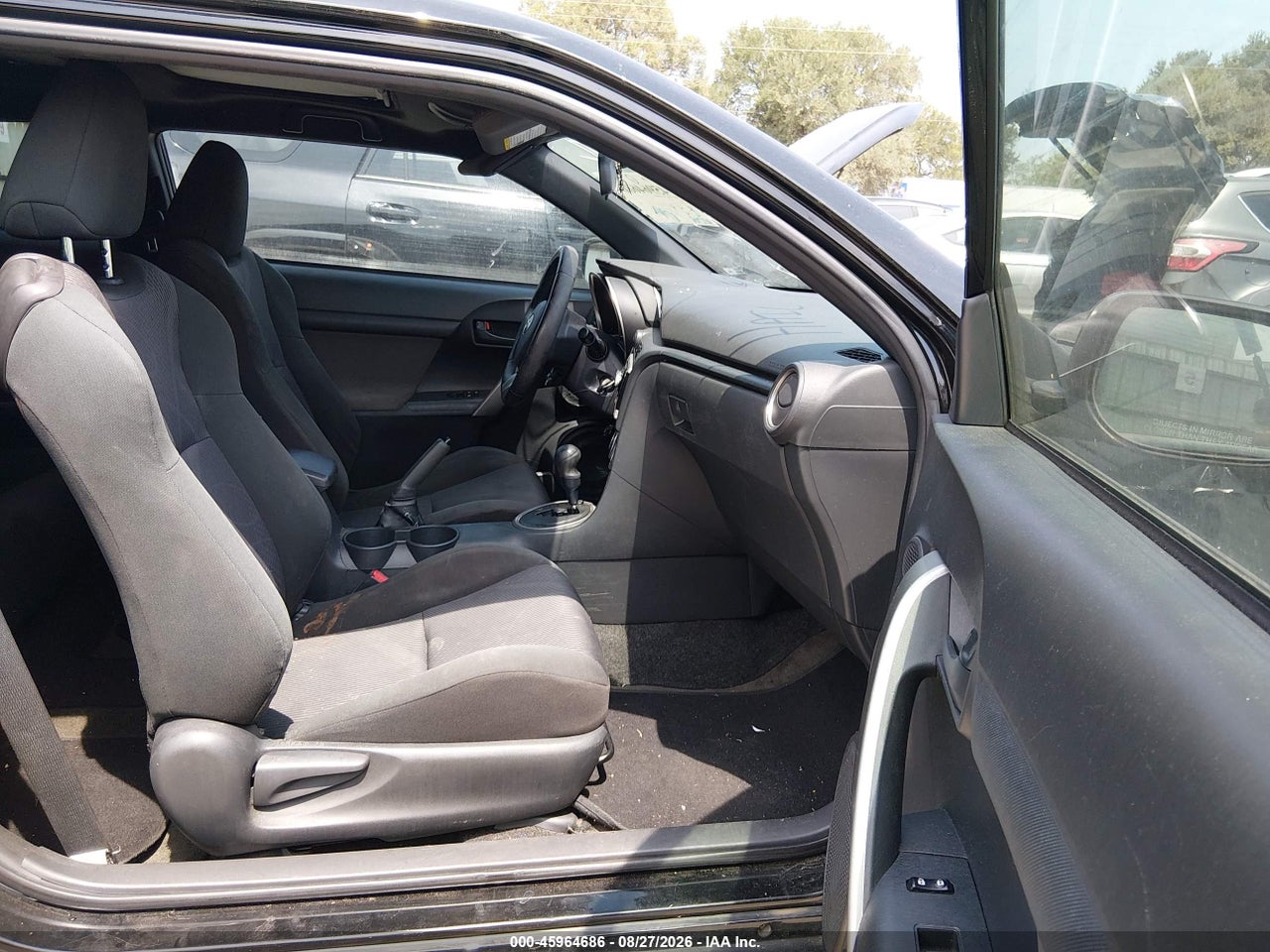 2011 SCION TC   · 5/11