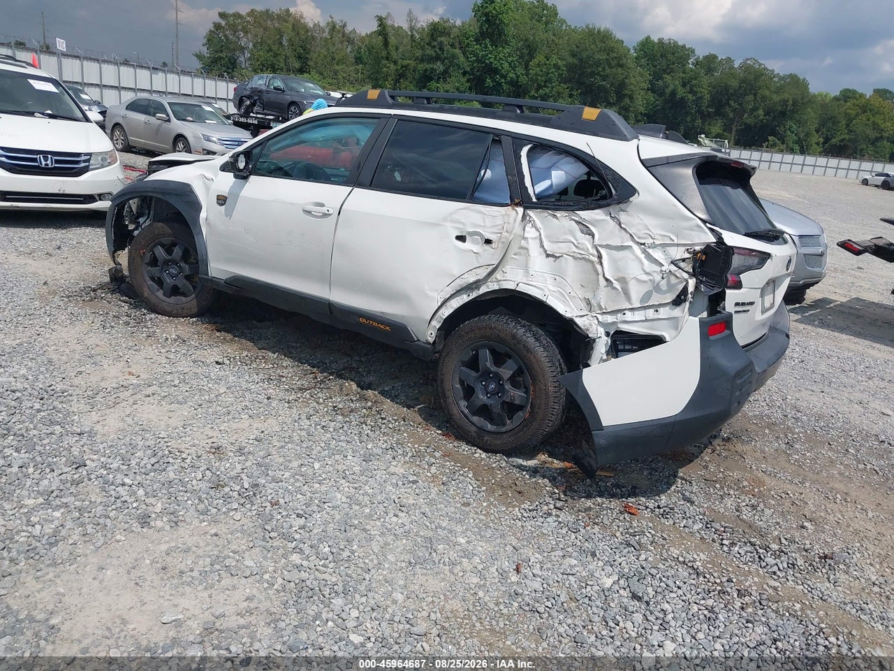 2023 SUBARU OUTBACK WILDERNESS · 3/10