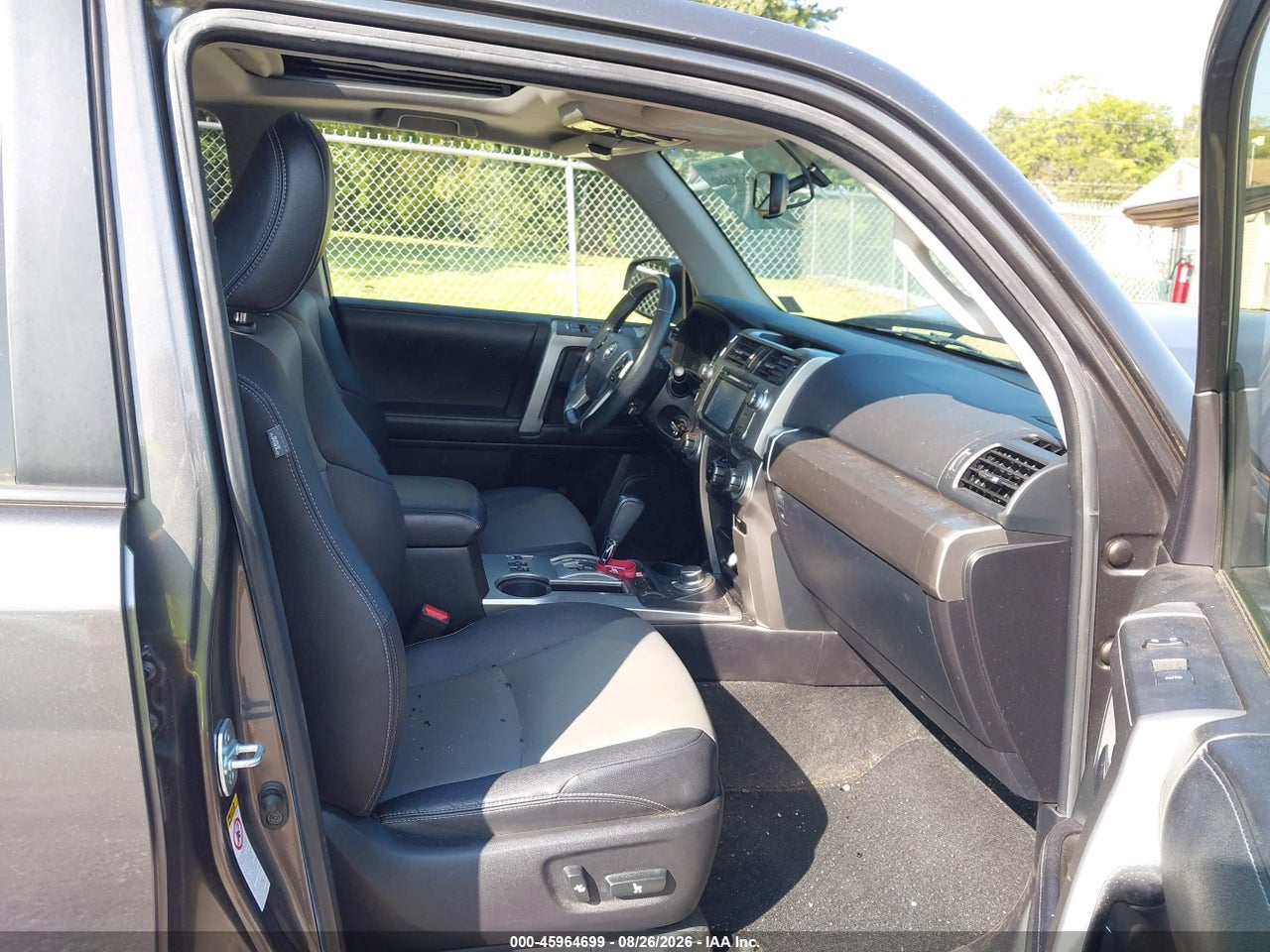 2016 TOYOTA 4RUNNER SR5 PREMIUM · 5/11