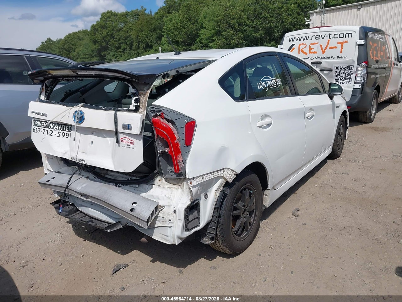 2014 TOYOTA PRIUS TWO · 4/10