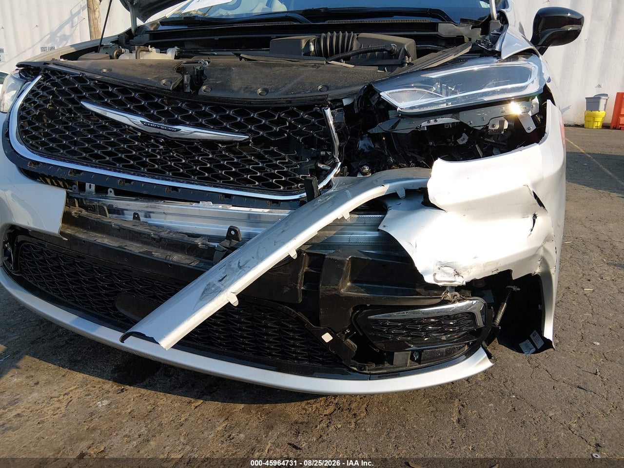2026 CHRYSLER PACIFICA SELECT · 6/11
