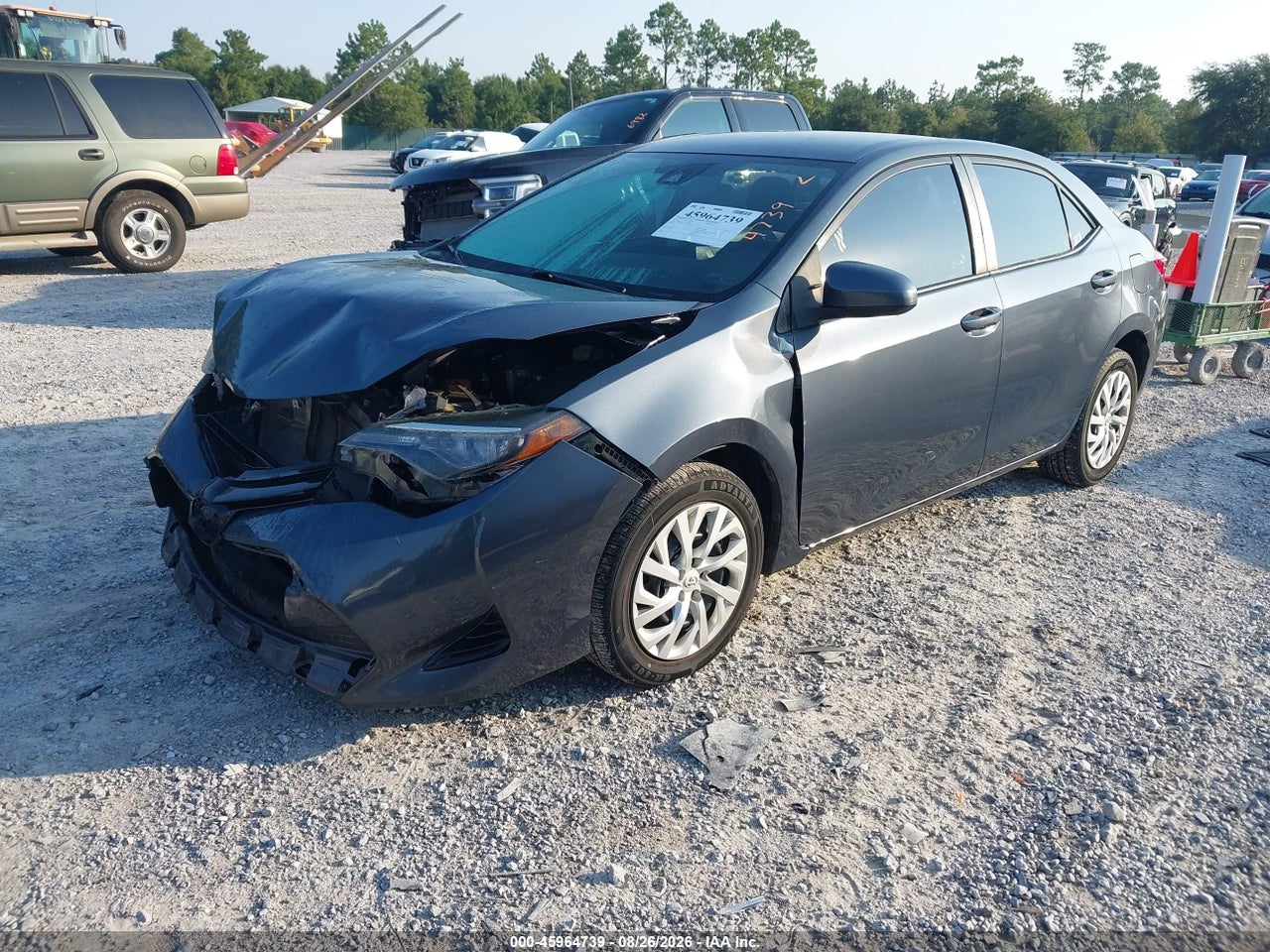 2018 TOYOTA COROLLA LE · 2/8