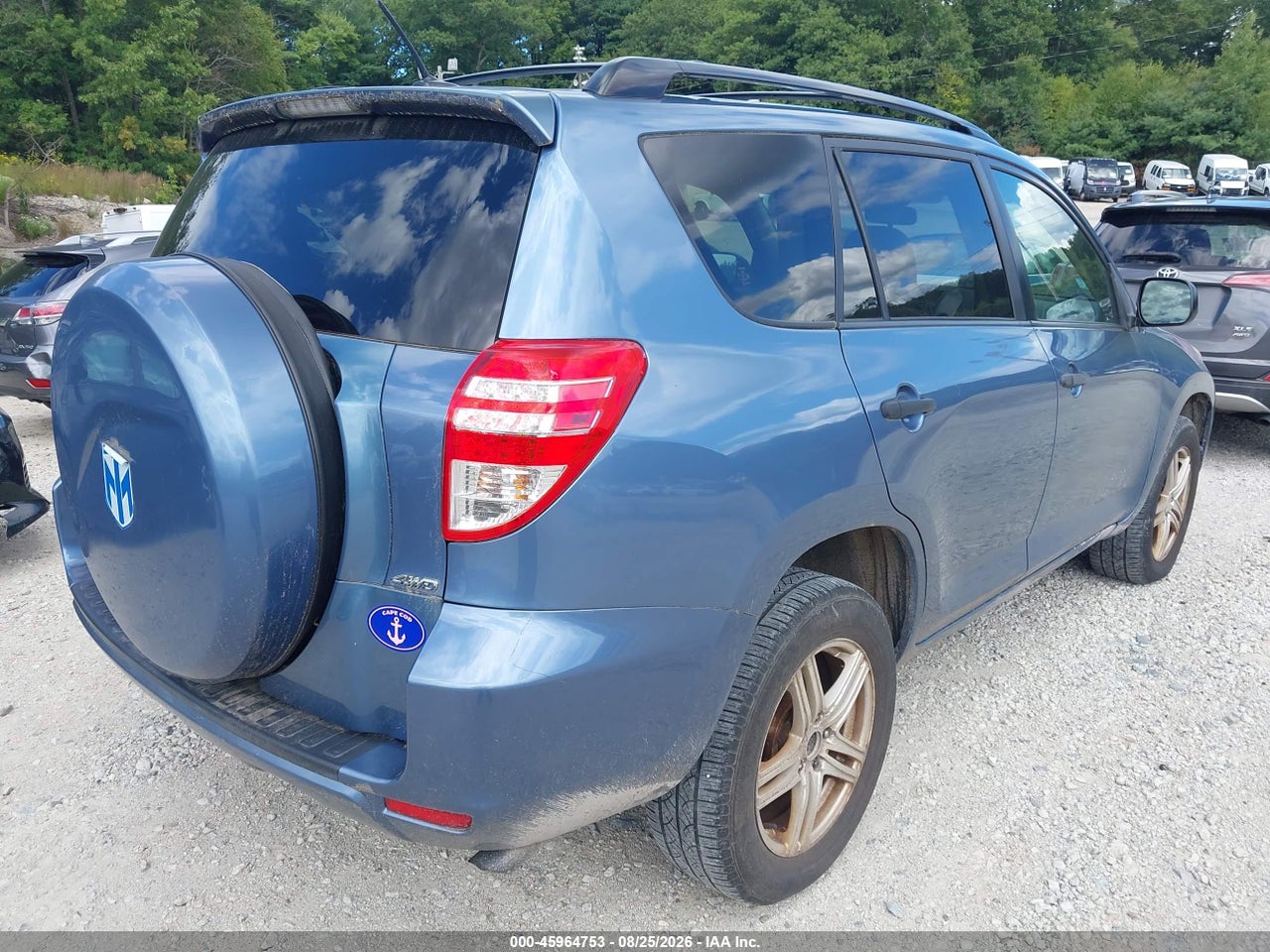 2009 TOYOTA RAV4   · 4/9