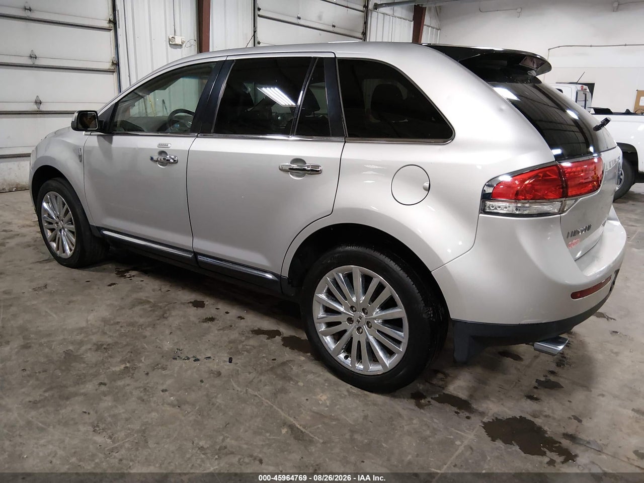 2011 LINCOLN MKX · 3/11