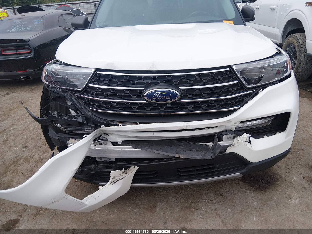 2022 FORD EXPLORER XLT · 6/11