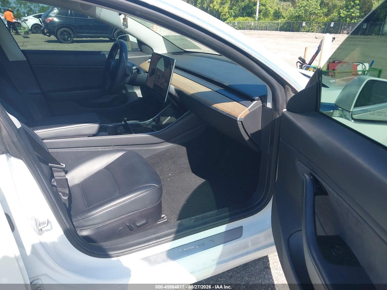 2019 TESLA MODEL 3 LONG RANGE/MID RANGE/STANDARD RANGE/STANDARD RANGE PLUS · 5/9