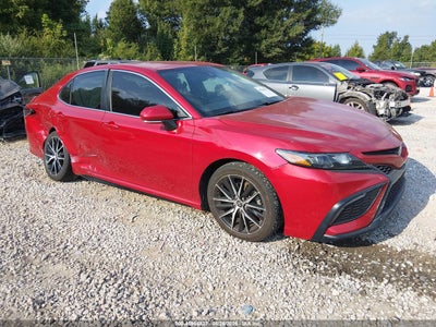 4T1G11AKXNU****** · 2022 TOYOTA CAMRY SE