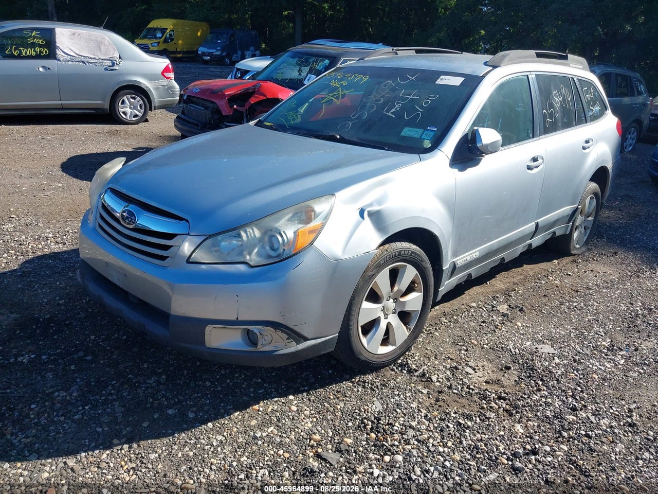 2012 SUBARU OUTBACK 2.5I PREMIUM · 2/10