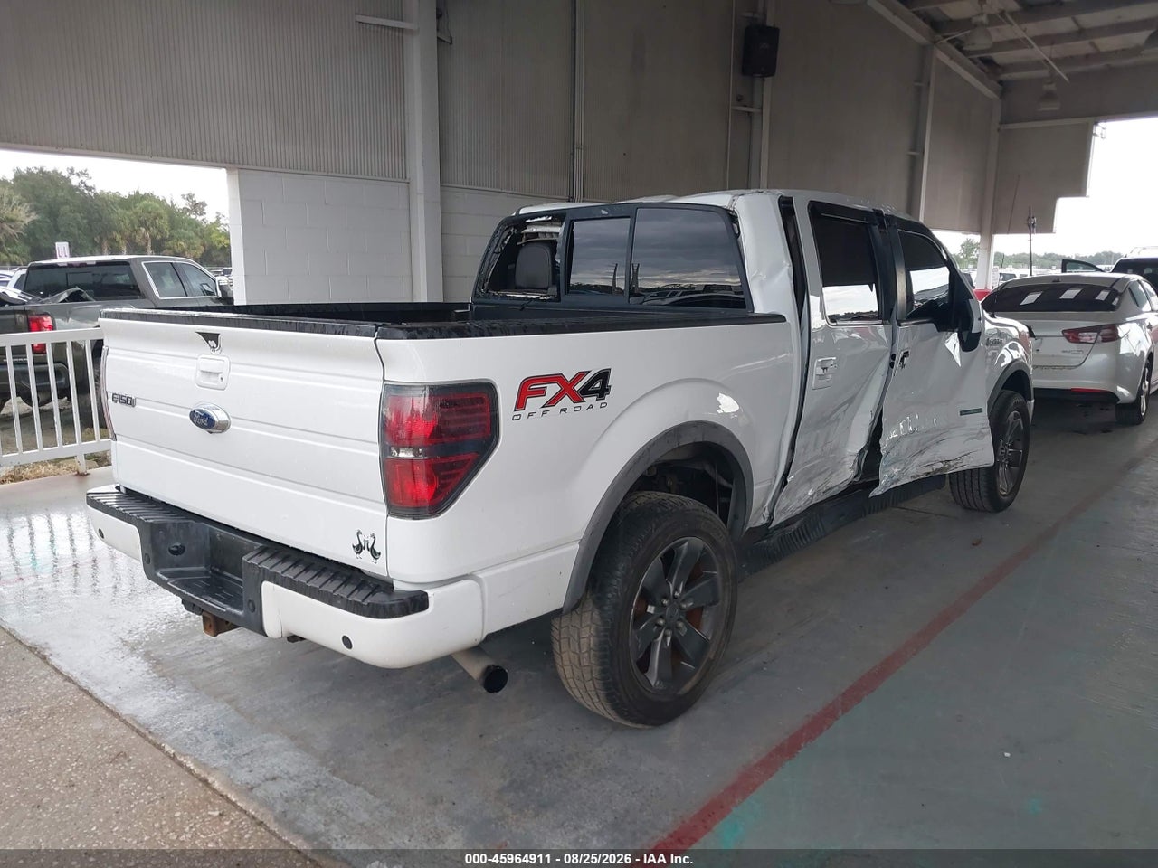 2013 FORD F-150 FX4 · 4/11