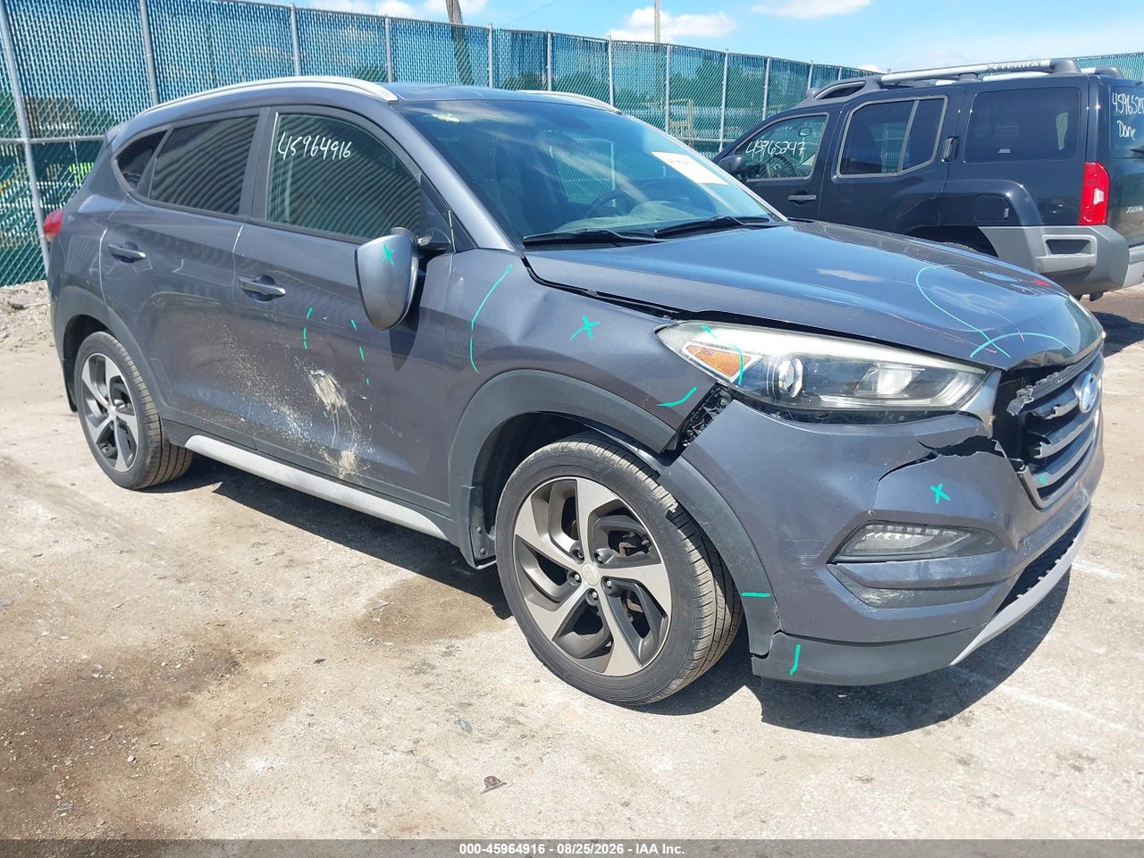 KM8J3CA2XHU****** · 2017 HYUNDAI TUCSON SPORT