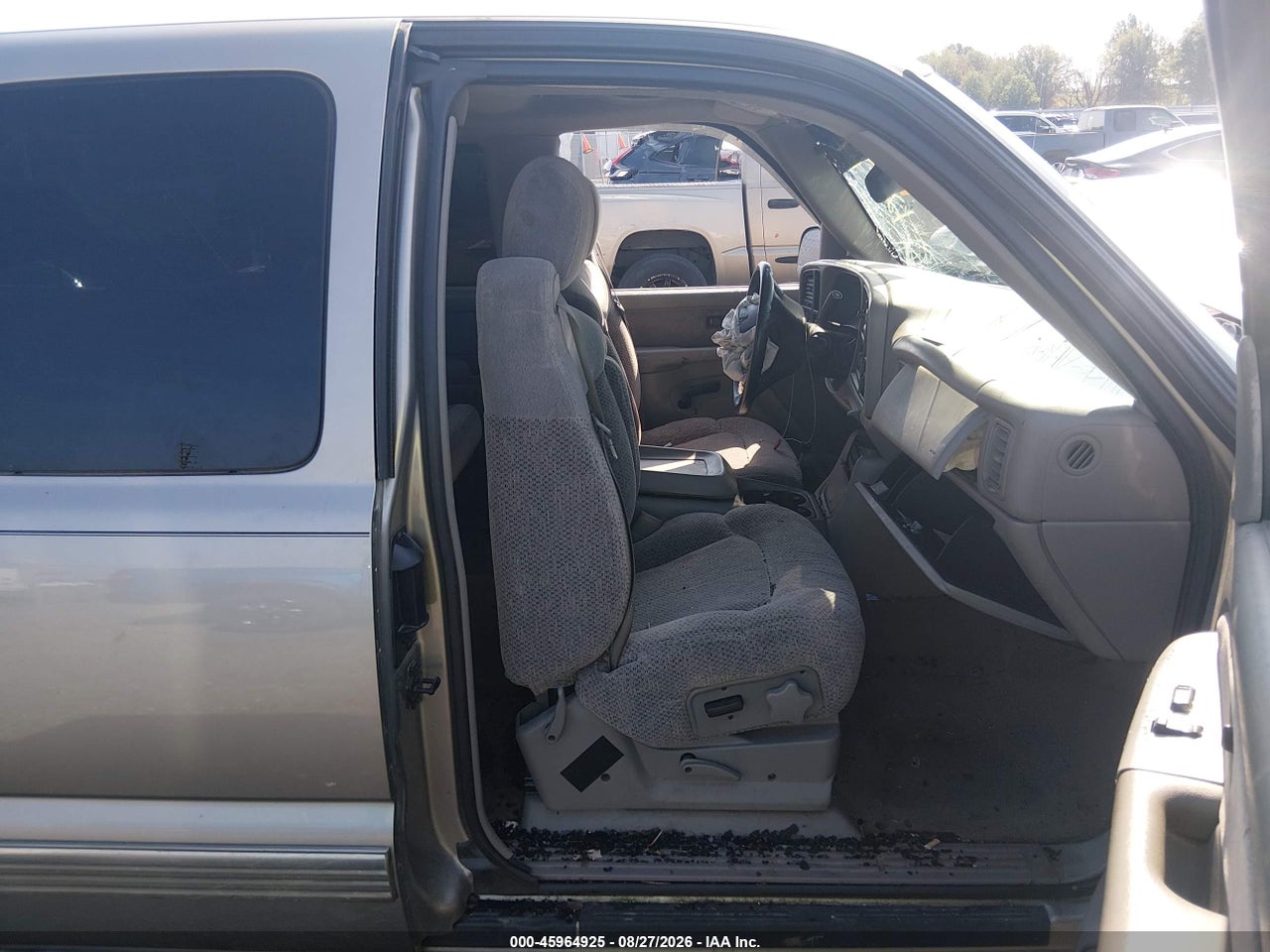 1999 CHEVROLET SILVERADO 1500 LS · 5/11
