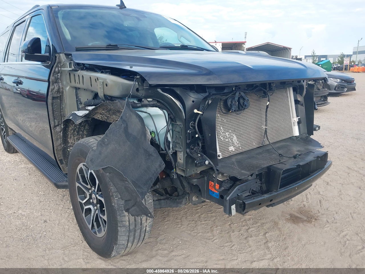 2024 FORD EXPEDITION XLT MAX · 6/11