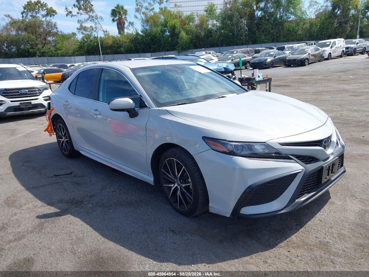 2024 TOYOTA CAMRY SE